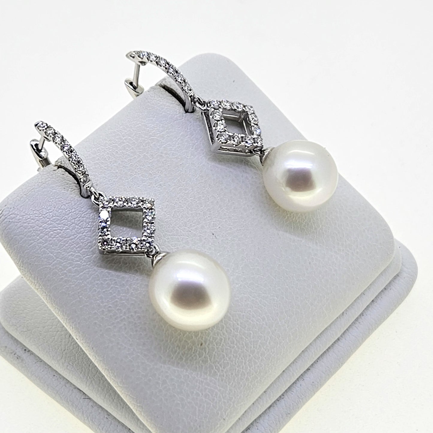 Contemporary Pair of Pearl and Diamond Drop Earrings