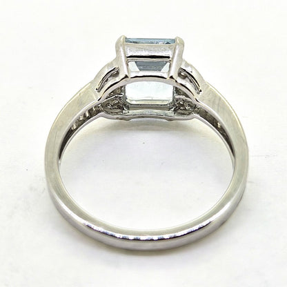 Contemporary Aquamarine and Diamond Engagement Ring in White Gold