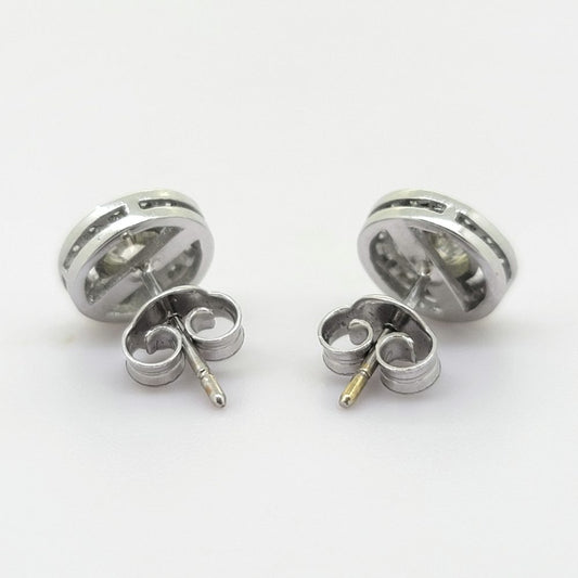 Diamond Halo Cluster Stud Earrings, 0.80 carats, diamond solitaire centres surrounded by fixed diamond halo borders in 18ct white gold