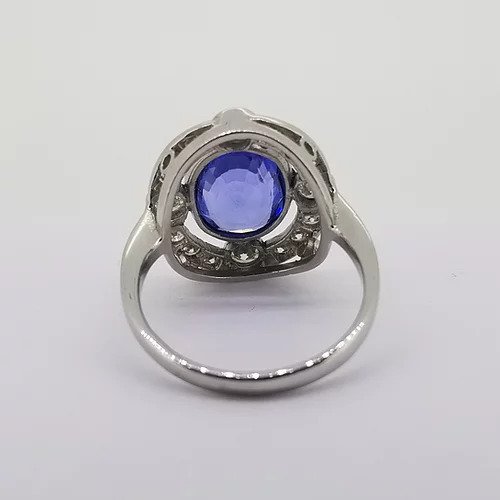 Sapphire and Diamond Oval Cluster Dress Ring, 3.30 carats, in platinum