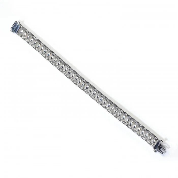 Modern Pearl and Diamond Bracelet in Platinum, 3.81 carats