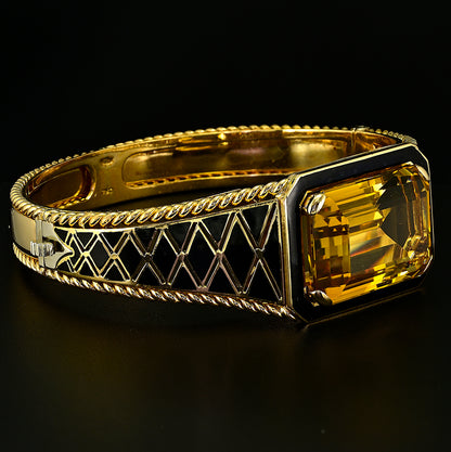Vintage Retro Italian 33.80ct Natural Citrine and Black Enamel Bangle Bracelet in 18ct Yellow Gold