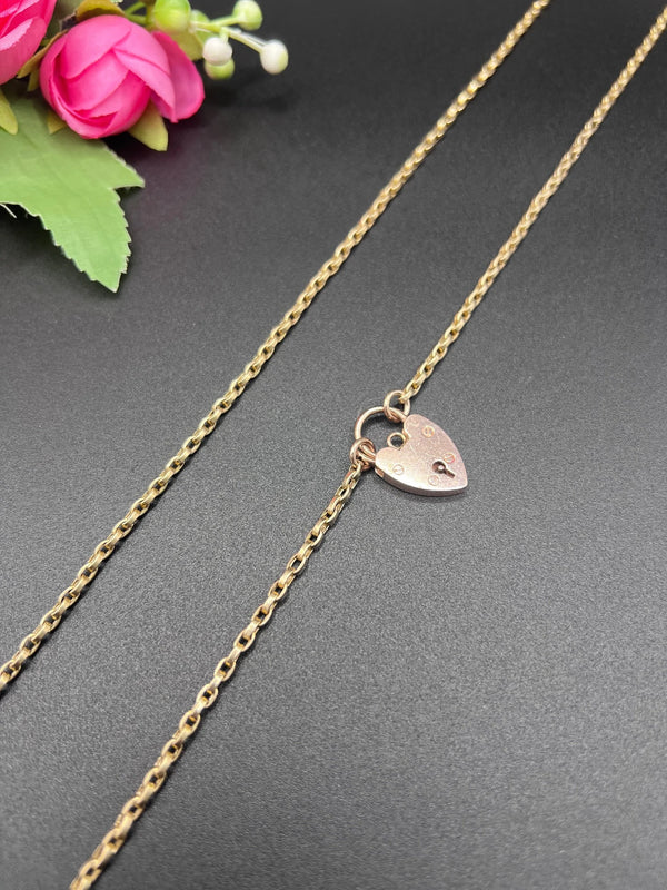 Victorian 9 Carat Yellow Gold Rolo Link Chain with Vintage Heart Padlock Clasp
