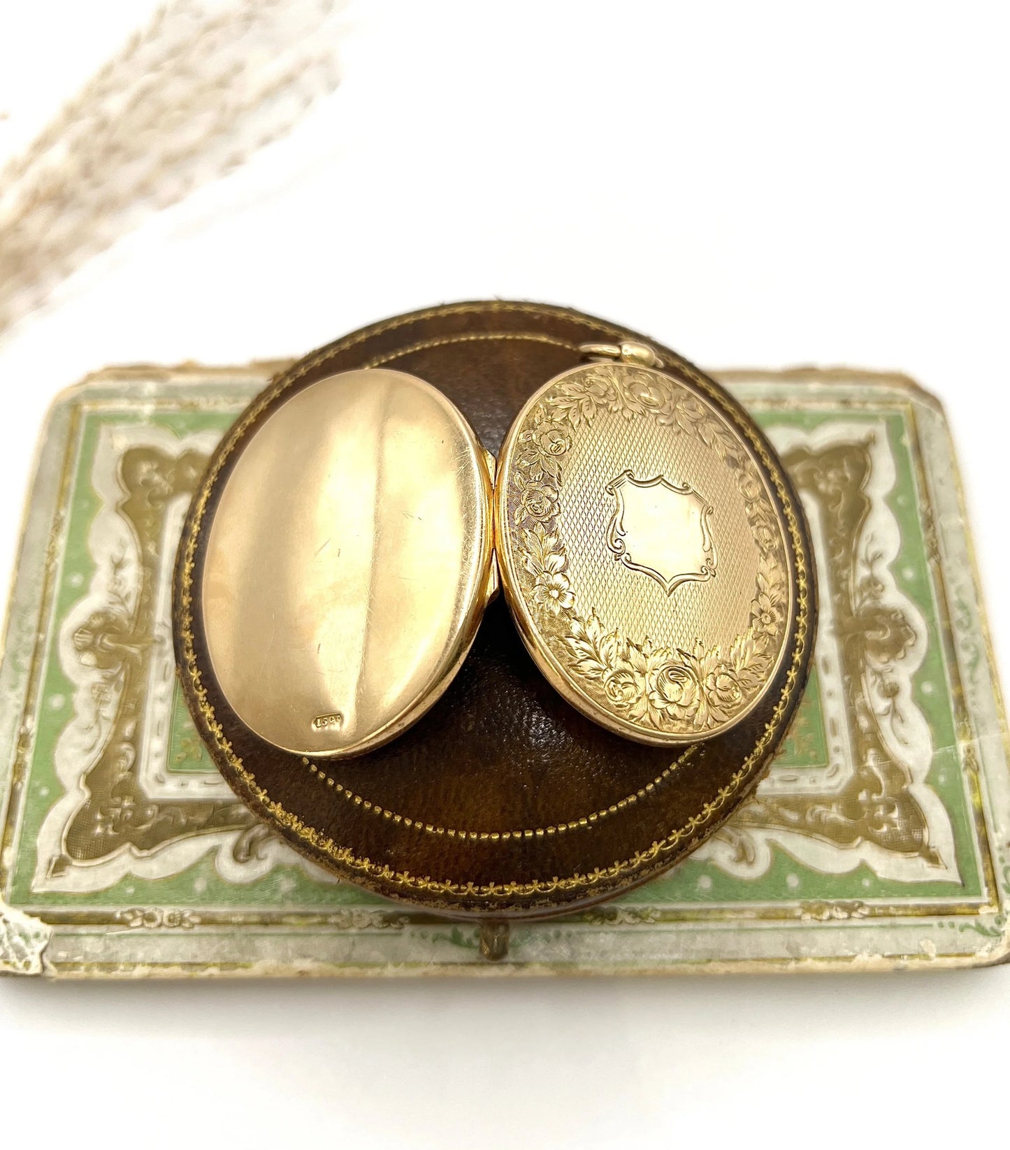 Victorian 15 Carat Yellow Gold Large Floral Engraved Oval Locket, Circa 1880