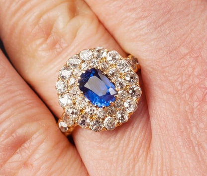 Antique Edwardian Oval sapphire and Old Cut Diamond Cluster Ring