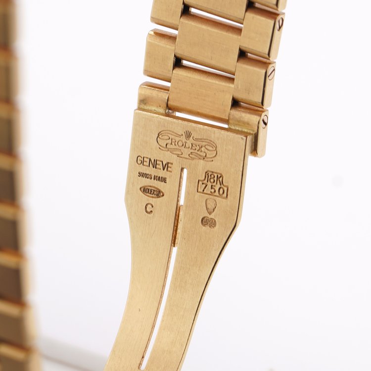 Vintage Rolex Cellini 1650 Full 18ct Yellow Gold Manual Watch with Diamond Bezel, Circa 1990s