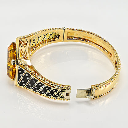 Vintage Retro Italian 33.80ct Natural Citrine and Black Enamel Bangle Bracelet in 18ct Yellow Gold