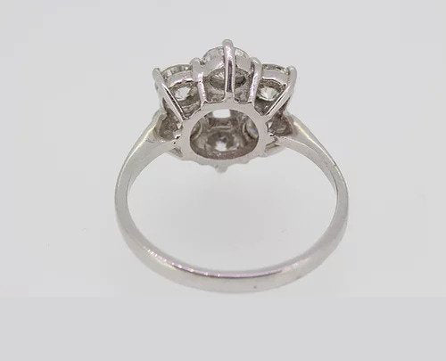Diamond Daisy Flower Cluster Ring in 18ct White Gold, 2.50 carats