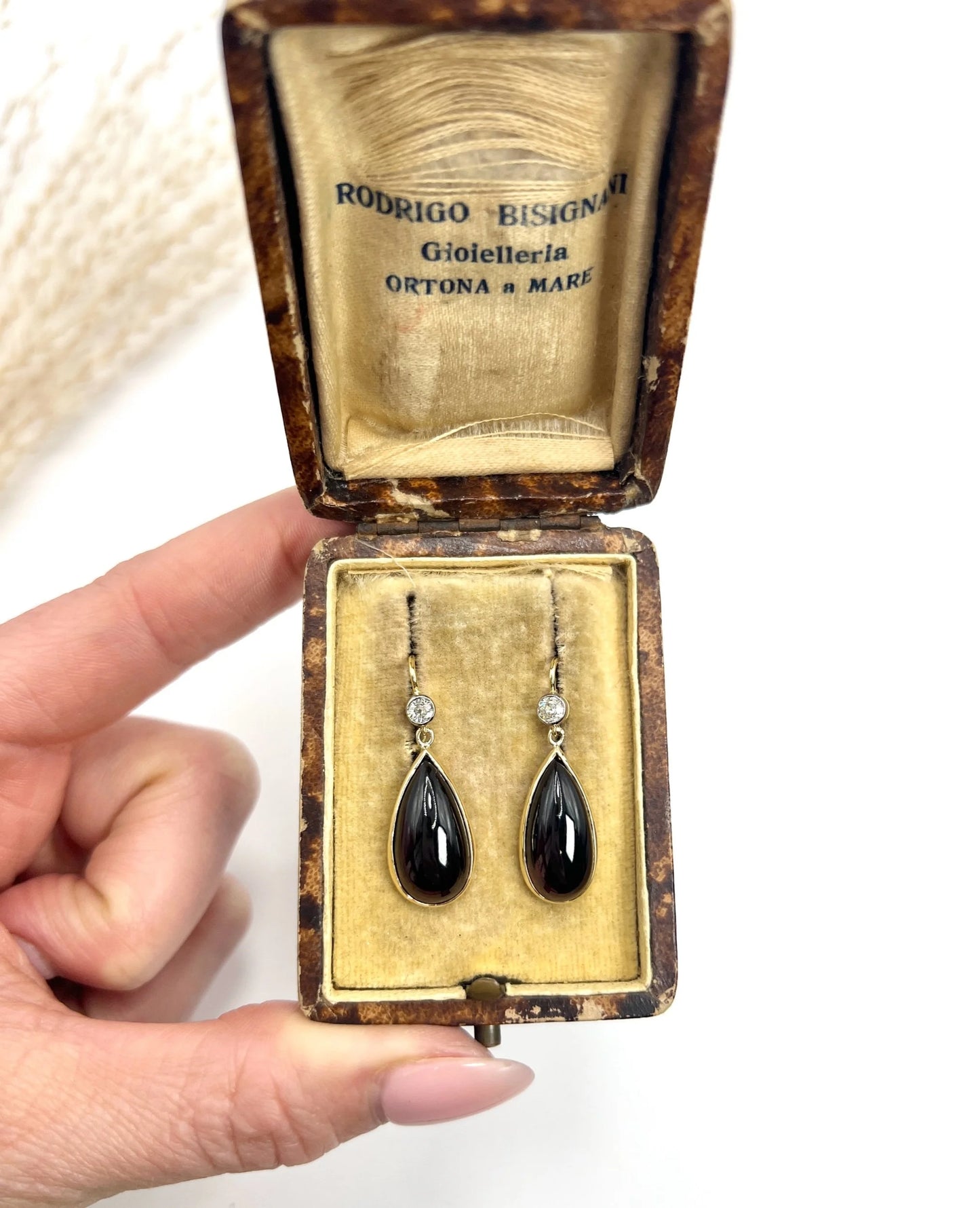 Art Deco 9 Carat and 15 Carat Yellow Gold Diamond and Garnet Teardrop Earrings