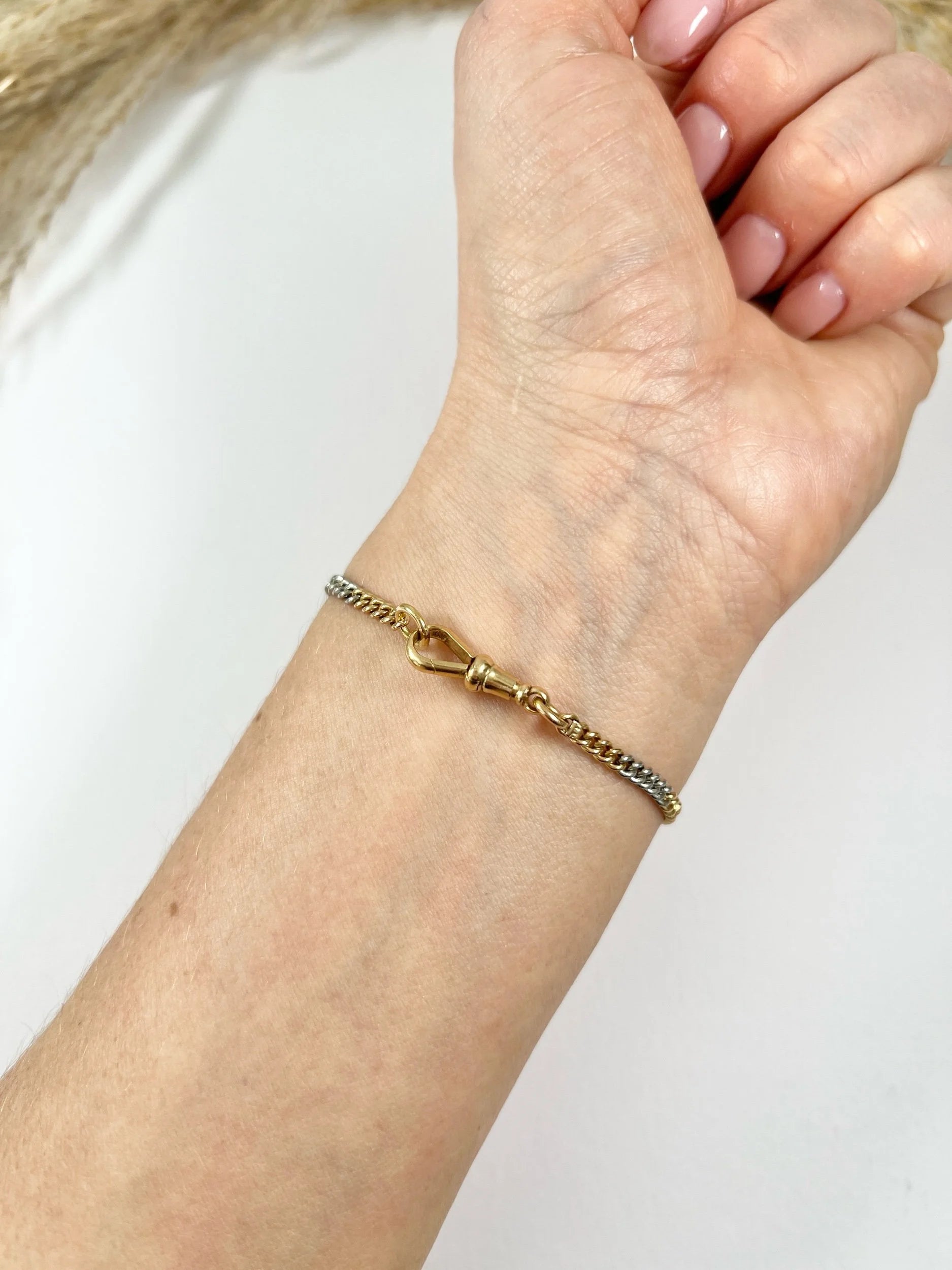 Antique 18 Carat Gold and Platinum Curb Link Bracelet with Swivel Clasp, Circa 1920