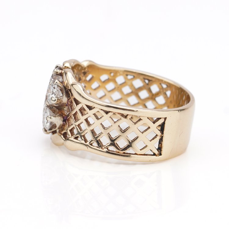 Vintage Pierced Gold Band Ring with 1.85ct Diamond Floral Cluster