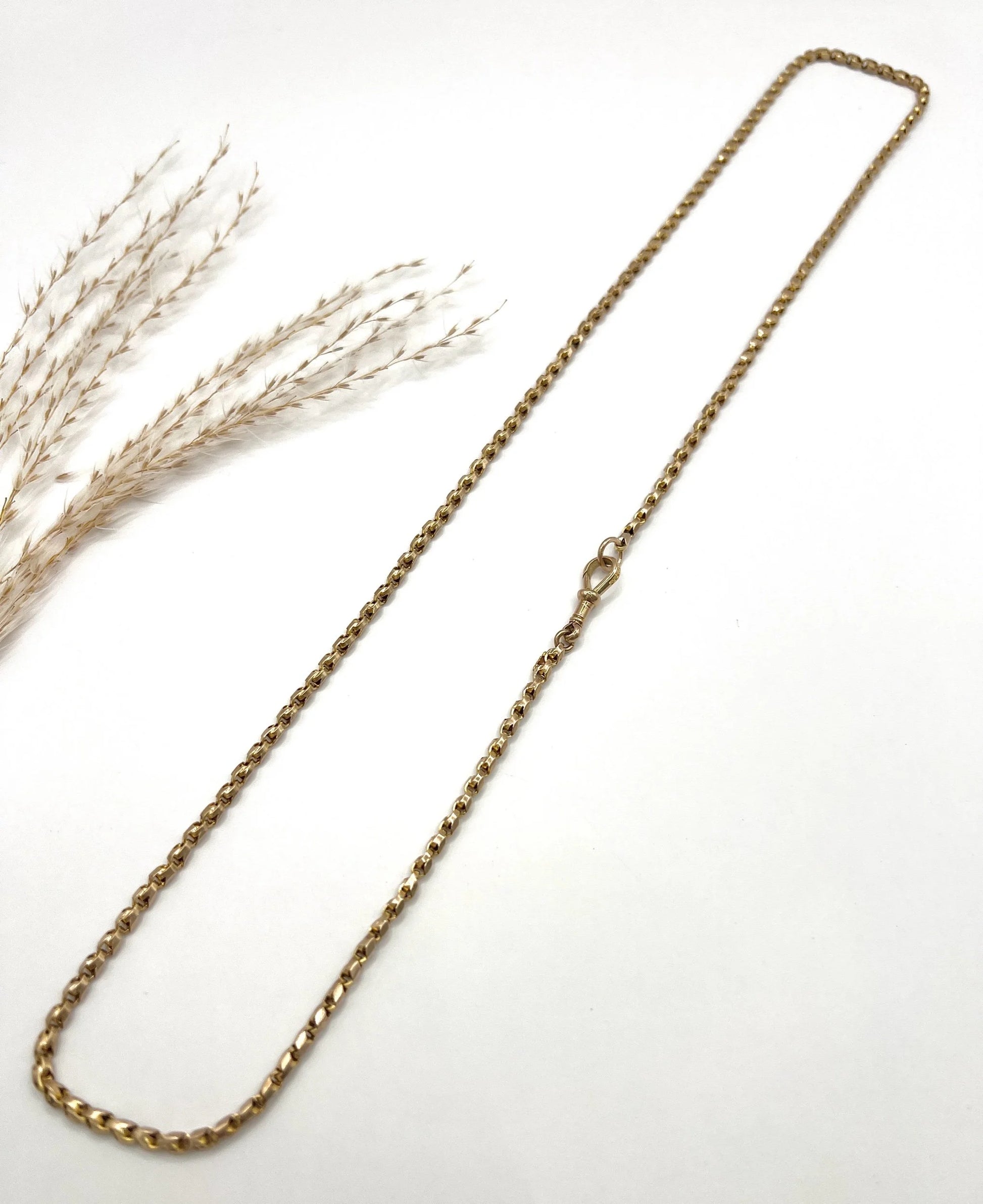 Antique 9 ct Rose Gold Edwardian 28 Inch Long Tulip Link Chain With Swivel Clasp