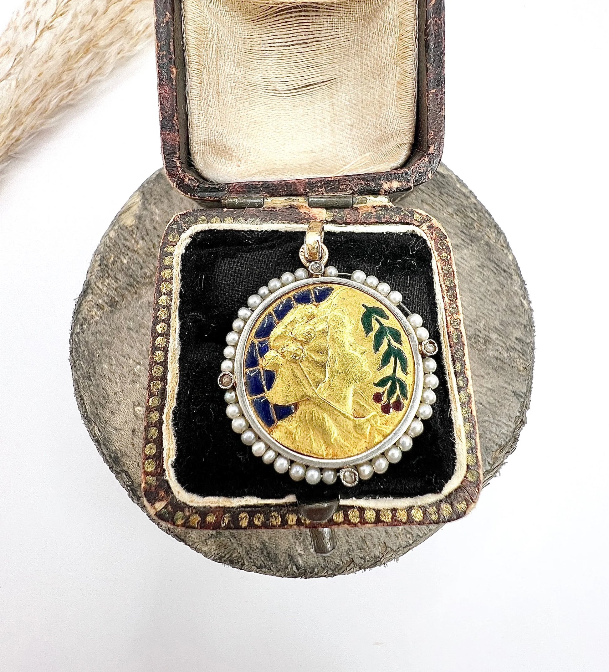 Antique 18 Carat Yellow Gold Plique a Jour and Seed Pearl Lady Portrait Pendant