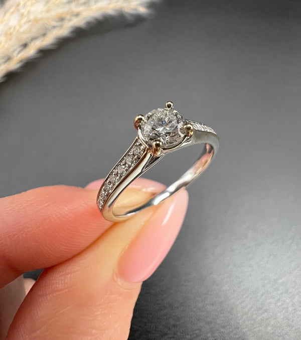 18 Carat White Gold Diamond Engagement Ring with Diamond Shoulders, 0.78 Carats