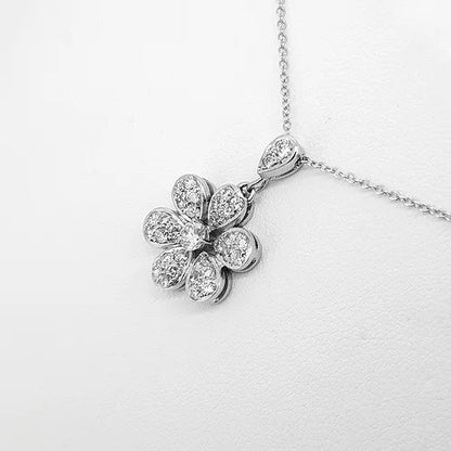 Diamond Daisy Flower Cluster Pendant in 18ct White Gold, 0.85 carats