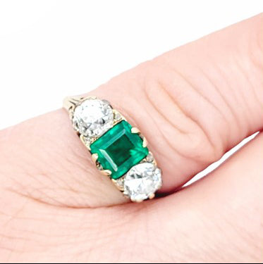 Victorian Antique 1.60ct Colombian Emerald and 2ct Old Mine Cut Diamond Trilogy Three Stone Ring