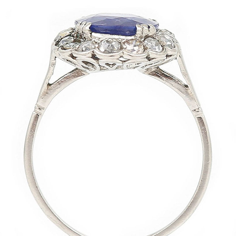 Art Deco 2.8ct Sapphire and Old Cut Diamond Oval Cluster Ring in Platinum
