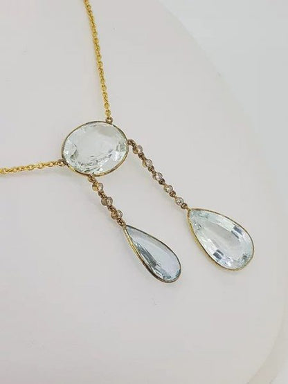 Aquamarine and Diamond Pendant Necklace in 18ct Yellow Gold, 25.00cts