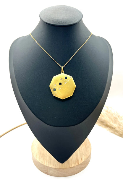 Vintage 15 Carat Yellow Gold Octagonal Shaped Sapphire and Diamond Locket, Circa 1930