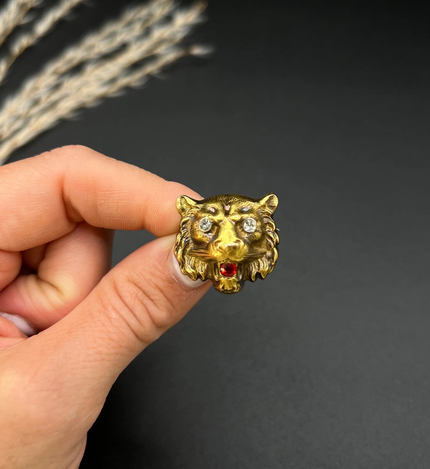 Antique 18 Carat Yellow Gold Diamond and Garnet Tiger's Head Brooch, Circa 1920