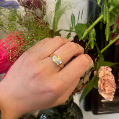 Diamond 18k Trilogy Engagement Ring 17323-9173