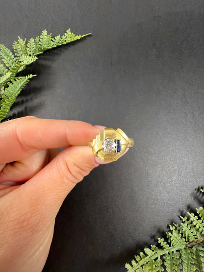 Art Deco 18 Carat Yellow Gold Sapphire and Diamond Geometric Ring, Circa 1920