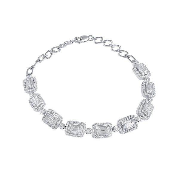 Emerald-Cut Diamond Cluster Bracelet, 2.81 carat total, 18ct White Gold