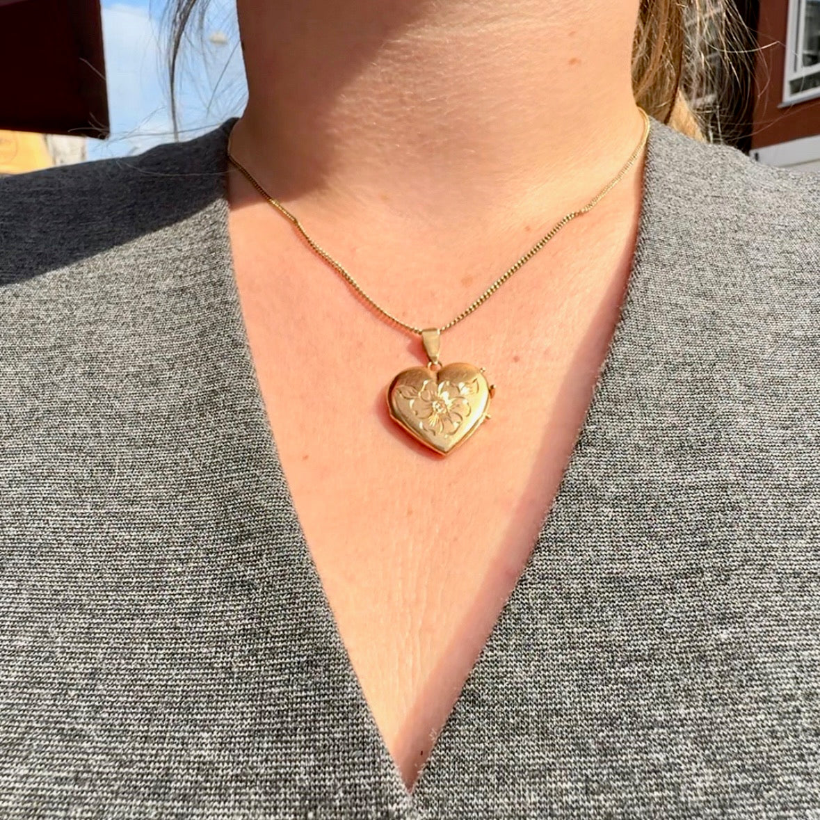 14 Carat Gold Heart-Shape Locket