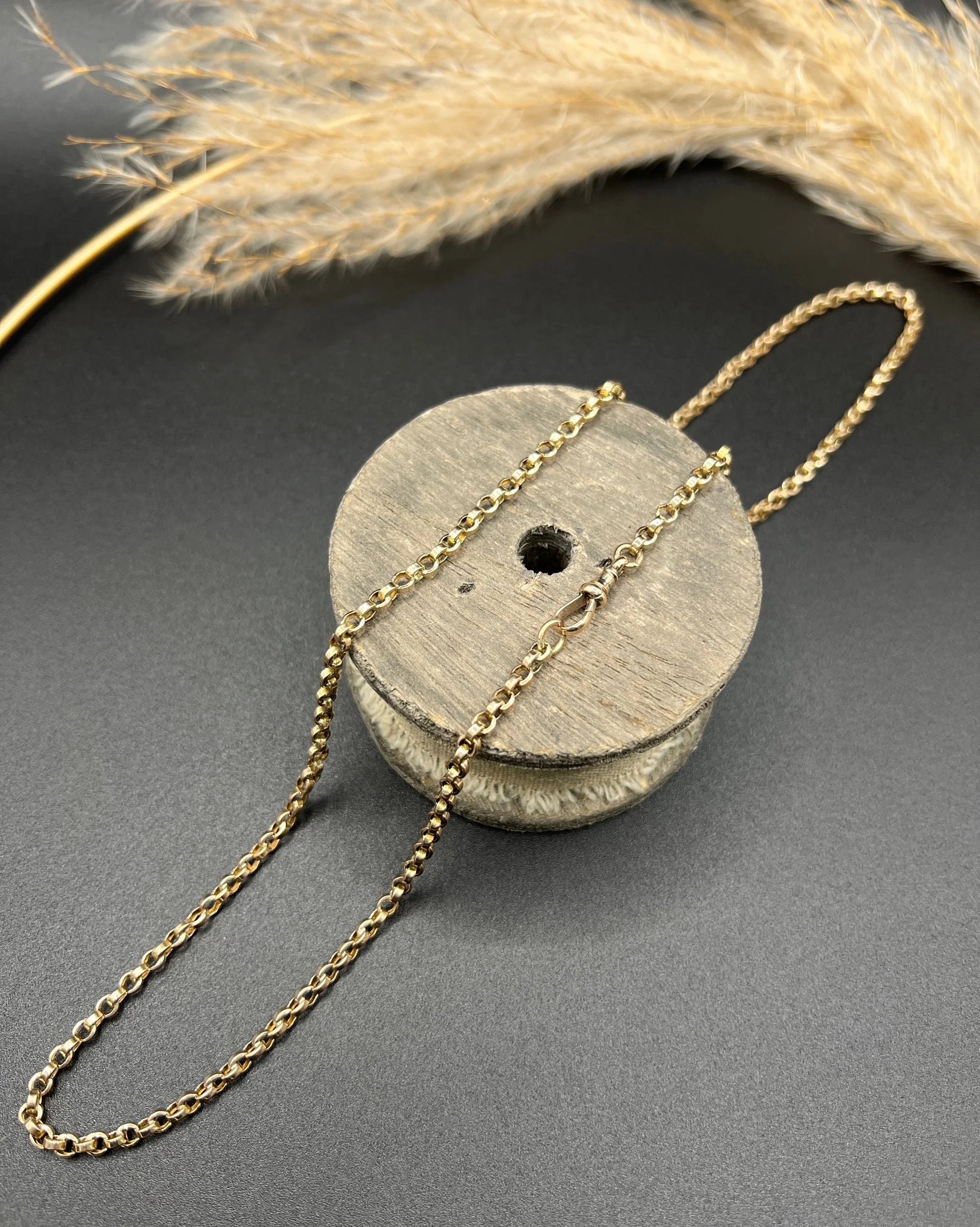 Antique 9 Carat Rose Gold Rolo Link 25 Inch Chain Necklace, Circa 1900
