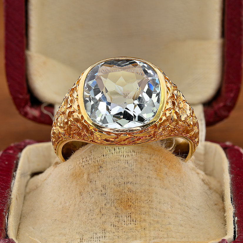 Art Nouveau 7ct Cushion Cut Natural Aquamarine Solitaire Unisex Signet Ring in 18ct Yellow Gold with fine carved flower motifs