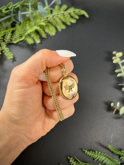 Antique Edwardian 15 Carat Yellow Gold Pearl Flower Oval Locket, Circa 1900