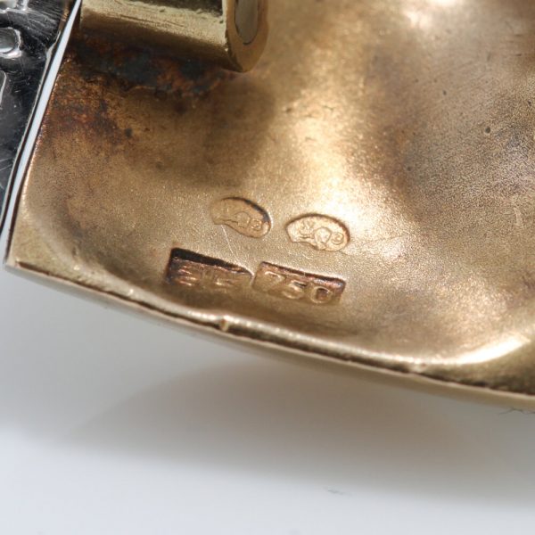 Vintage 18ct Yellow Gold Horse Head Brooch with Diamonds; 18ct gold brooch in the form of a horse's head, the mane decorated with brilliant-cut diamonds. Circa 1950s