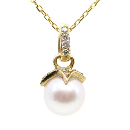 Vintage 14 Carat Yellow Gold 8.5mm Akoya Pearl and Diamond Pendant