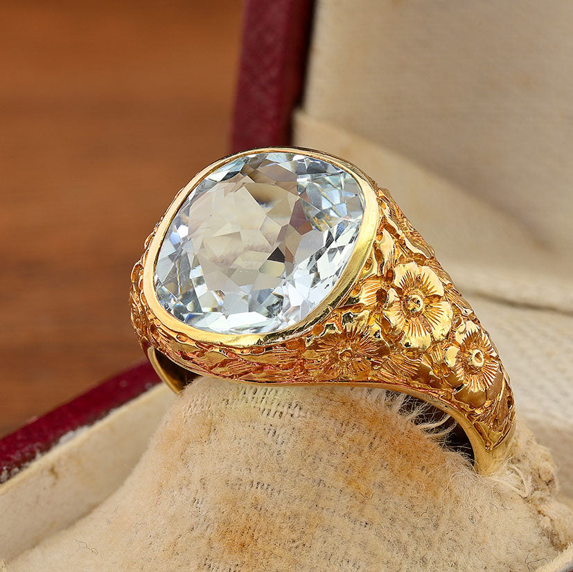 Art Nouveau 7ct Cushion Cut Natural Aquamarine Solitaire Unisex Signet Ring in 18ct Yellow Gold with fine carved flower motifs