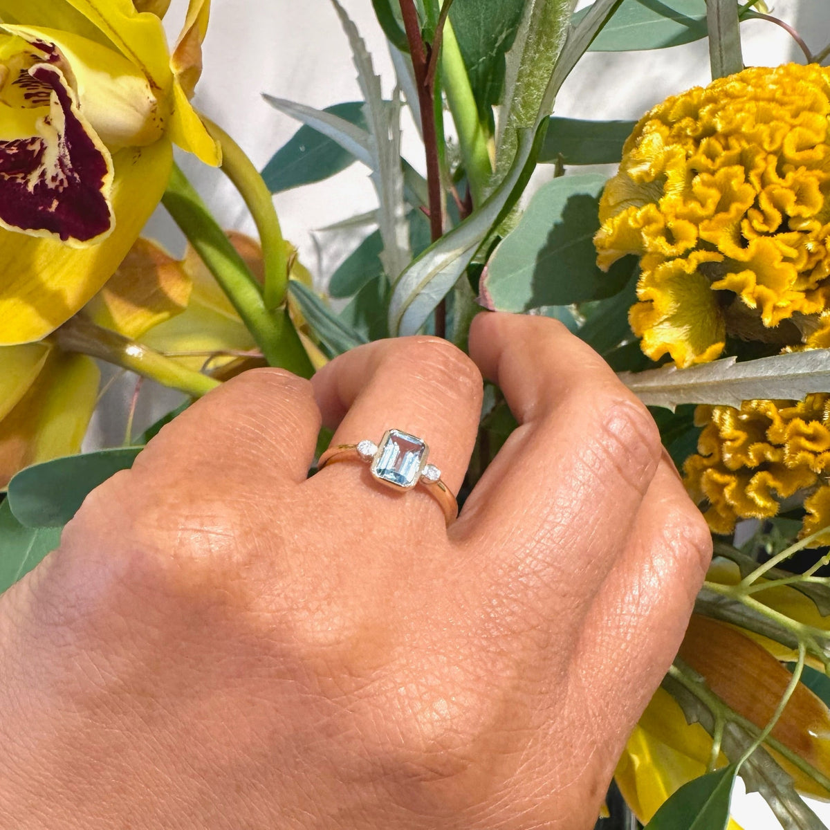 Diamond Topaz 9k Rectangle-Shape Ring 19022-9674