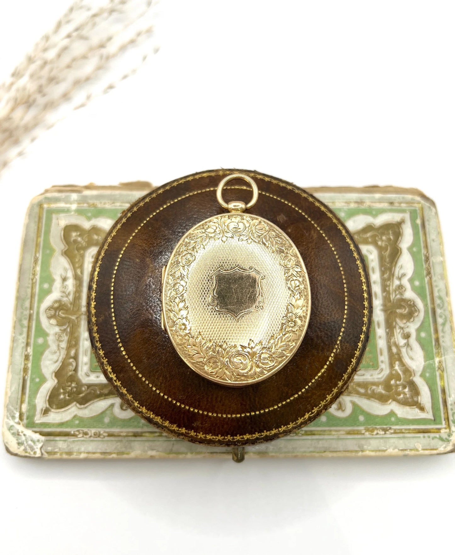Victorian 15 Carat Yellow Gold Large Floral Engraved Oval Locket, Circa 1880