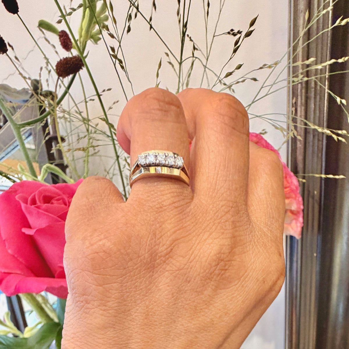 Vintage Diamond Five Stone Row Ring in 14ct Gold