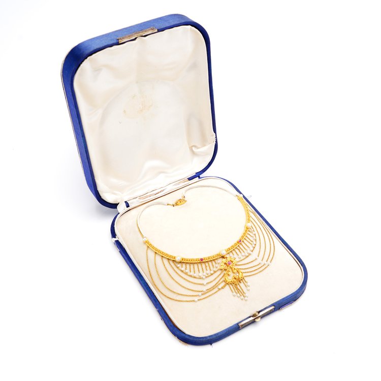 Antique Italian Neo Renaissance Style 18ct Gold Festoon Swag Necklace with Natural Pearls and Rubies