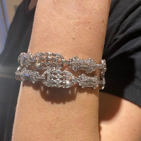 Belle Epoque Diamond Necklace Bracelets in Platinum, set with 20.00 carats of mixed cut diamonds. Can be worn as two bracelets or a choker necklace