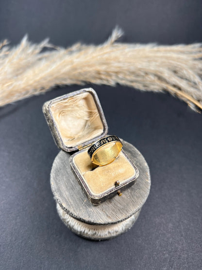Antique 15 ct Gold, Georgian Onyx, Garnet And Enamel Mourning Ring