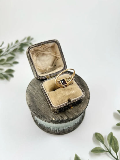 Antique Amethyst And Diamond Ring In 18 Carat Yellow Gold And Platinum