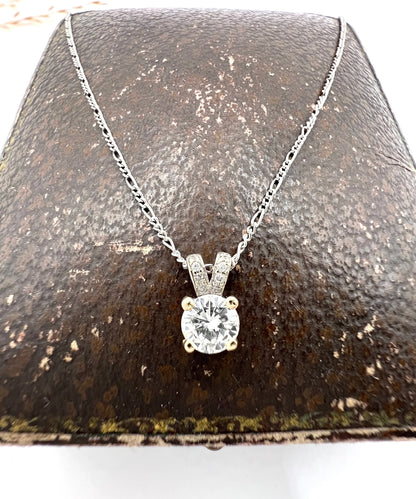 Vintage 18 ct White Gold, 1920's Diamond Pendant Necklace With Platinum Figaro Link Chain