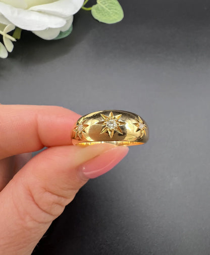 Antique 18 ct Gold, 3 Stone Diamond Gypsy Band Ring