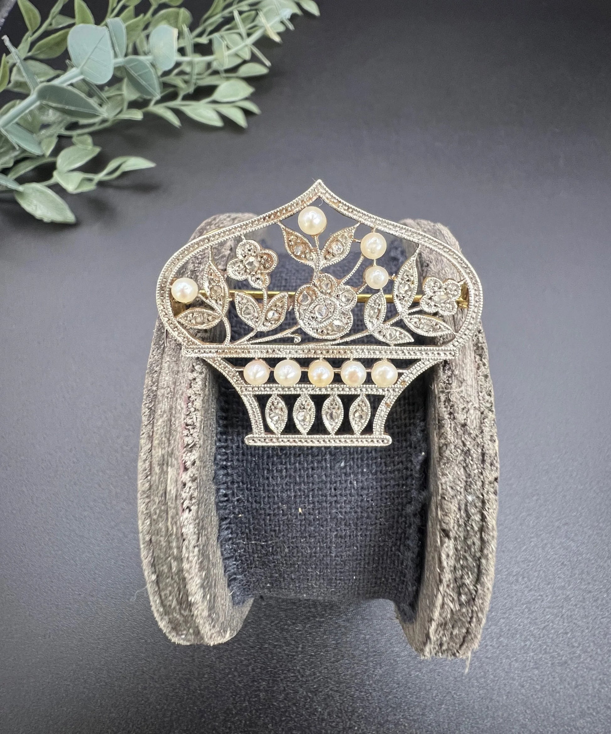 Belle Epoque 18 Carat Gold, Platinum, Diamond and Pearl Flower Basket Brooch/Pendant