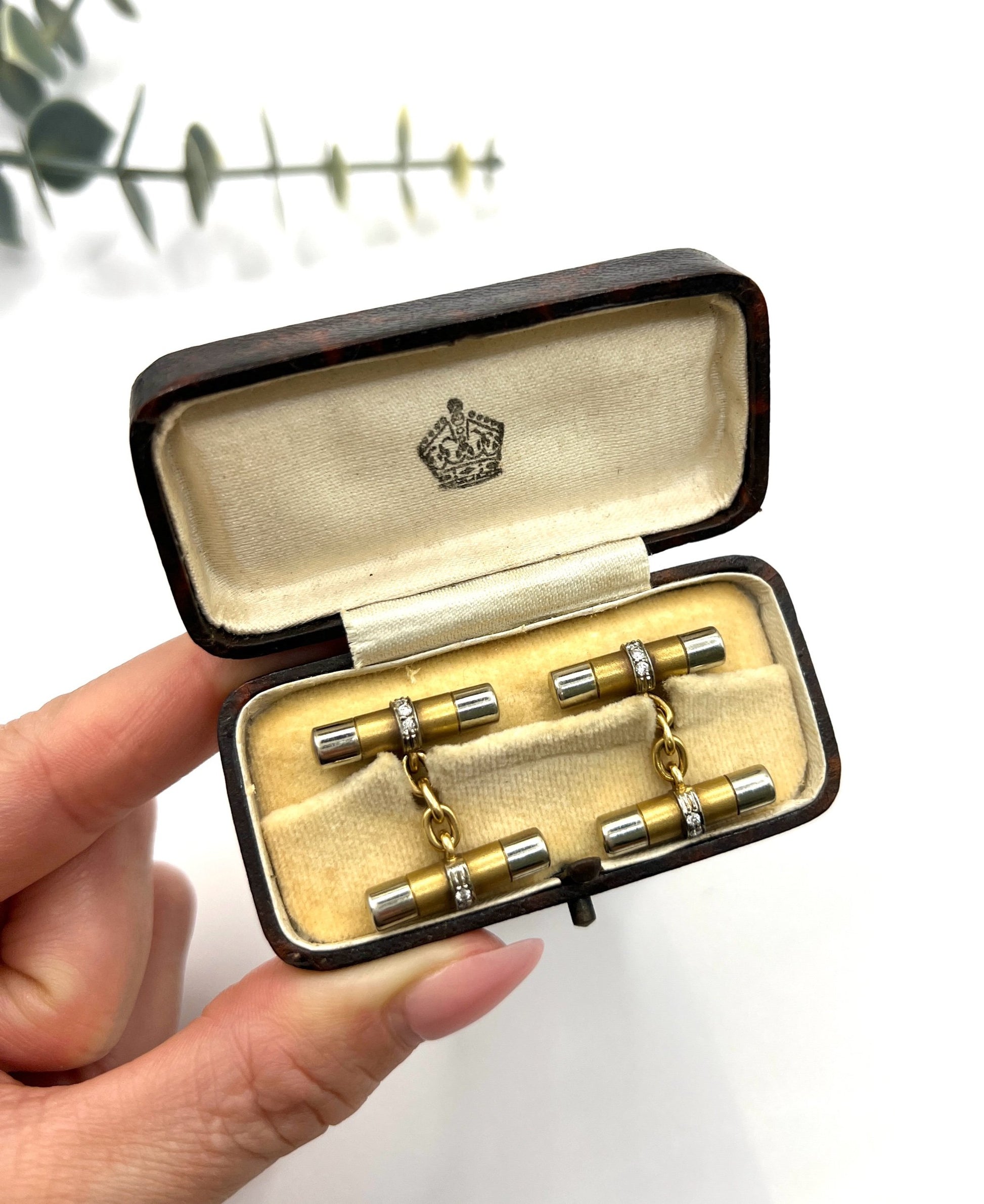 Art Deco French 18 Carat Gold and Platinum Diamond Barrel Cufflinks, Circa 1920