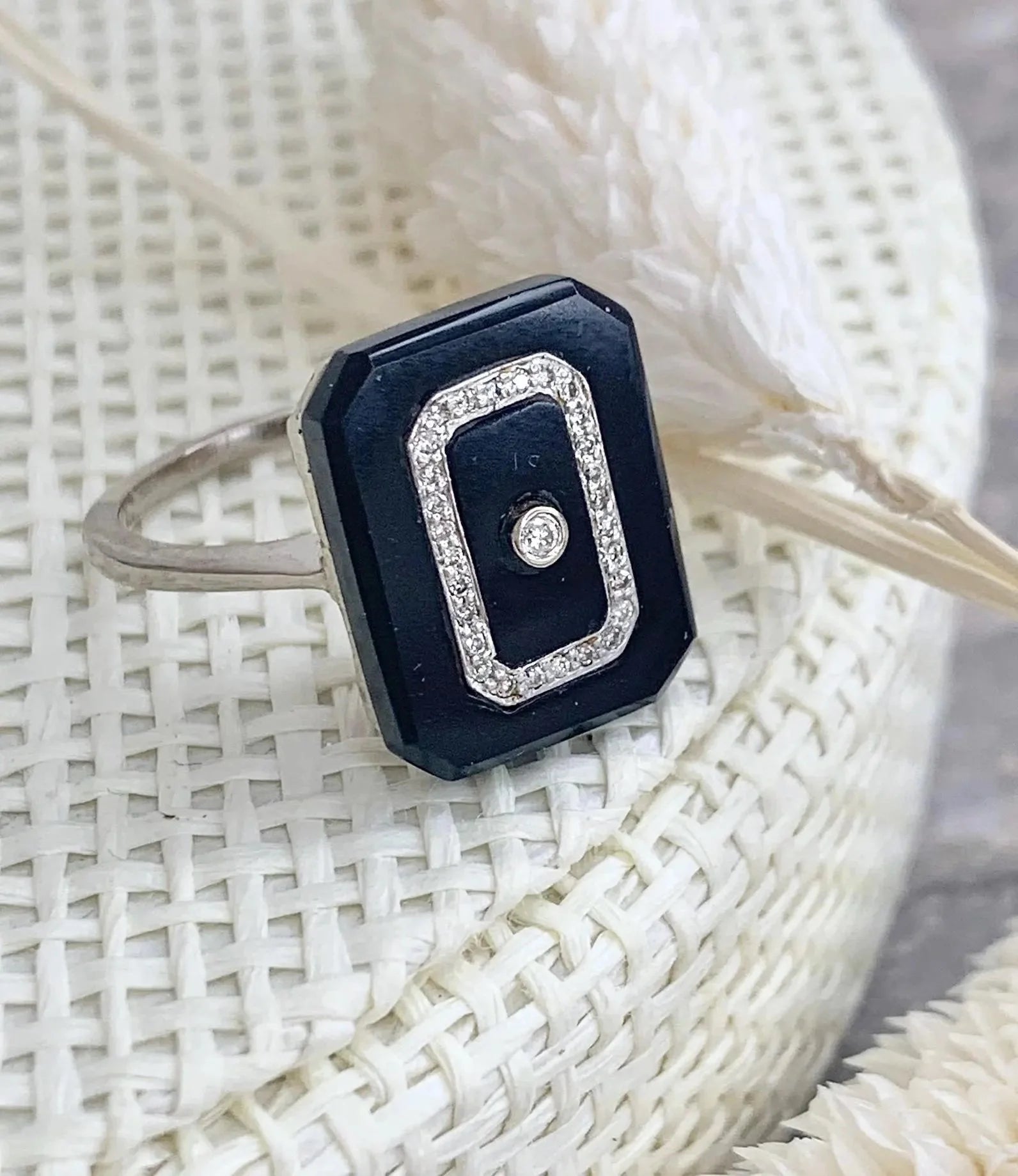 Antique 18ct White Gold, 1920s Art Deco Onyx & Diamond Rectangular Shaped Ring