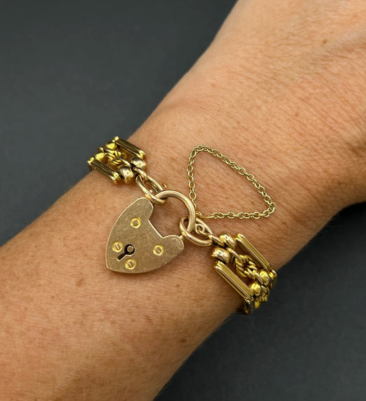 Edwardian Antique 15ct Gold Gate Bracelet with Lovers Knot Heart Padlock