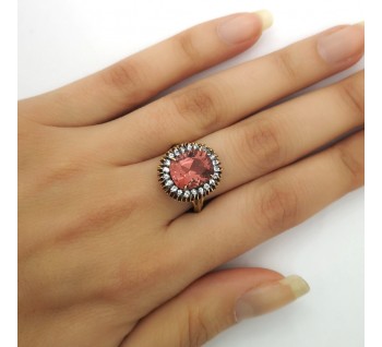 Vintage Russian Pink Tourmaline and Gold Cluster Ring, 3.70 carats