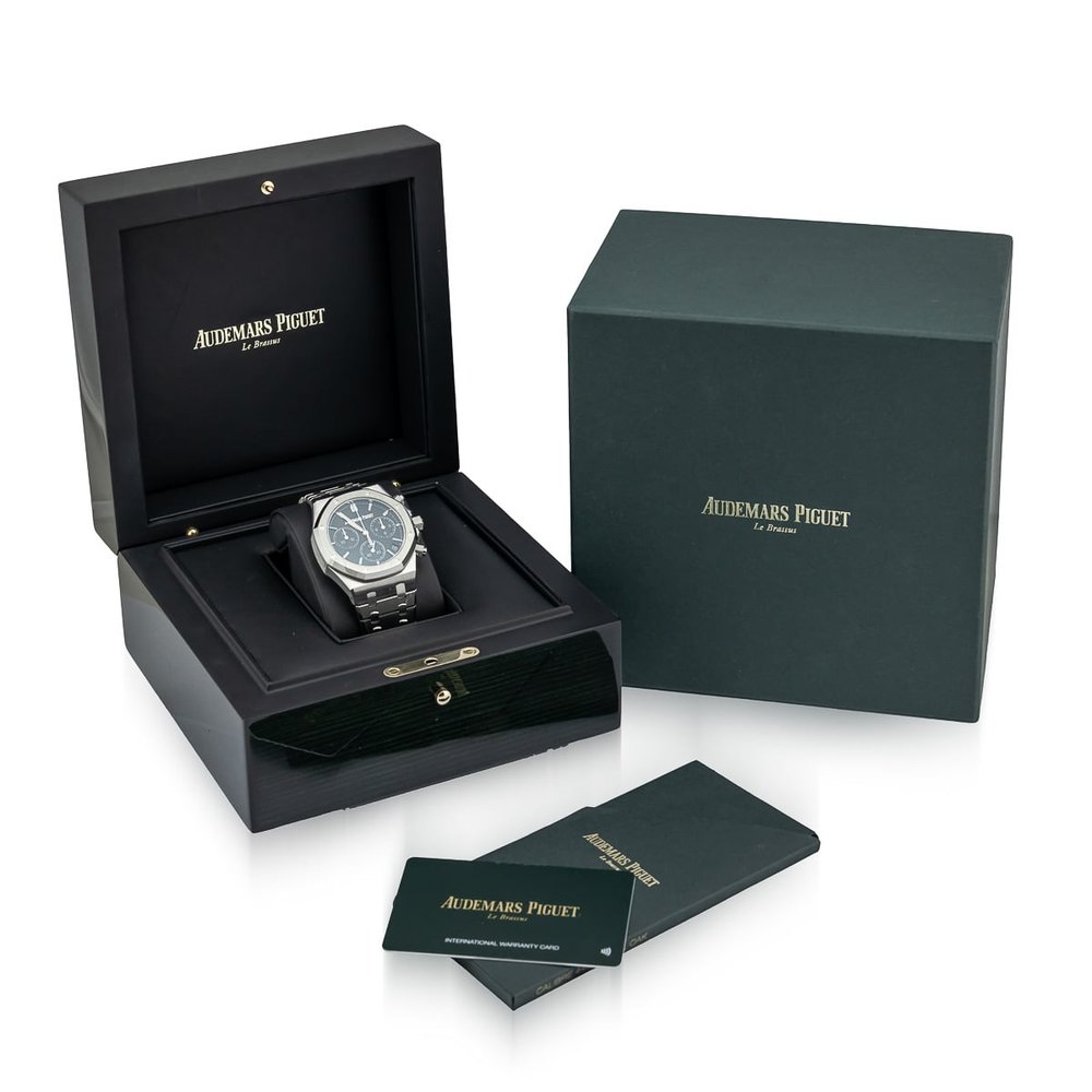 Audemars Piguet Royal Oak 50th Anniversary Self Winding Chronograph Watch, 26240ST.OO 1320ST.02 41mm stainless steel case with black “Grande Tapisserie” dial with original AP box and 7 year AP warranty card