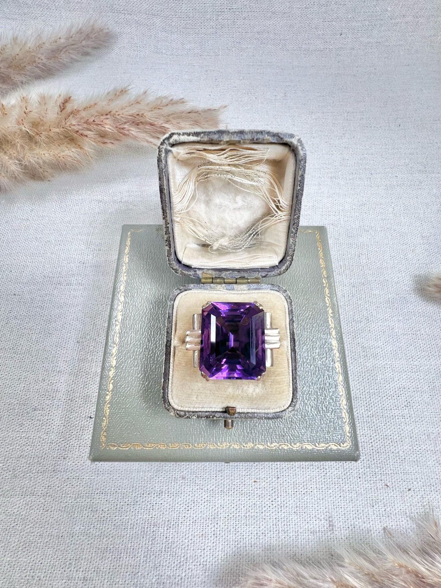Vintage 14 Carat Yellow Gold Large Amethyst Cocktail Ring, Circa 1940